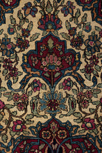 Load image into Gallery viewer, Antique Persian Isfahan 223x145cm