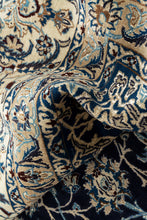 Load image into Gallery viewer, Persian Nain 9La 526x354cm