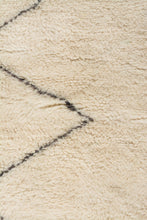 Load image into Gallery viewer, Moroccan Berber Beni Ourain 210x160cm