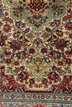 Load image into Gallery viewer, Antique Persian Isfahan 203x140cm