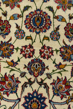 Load image into Gallery viewer, Old Persian Isfahan 217x146cm