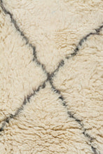 Load image into Gallery viewer, Moroccan Berber Beni Ourain 210x150cm