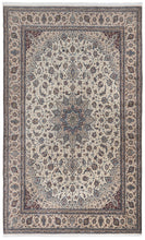 Load image into Gallery viewer, Persian Nain 9La 585x395cm
