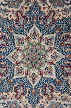 Load image into Gallery viewer, Persian Nain 9La 585x395cm