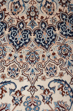 Load image into Gallery viewer, Persian Nain 4La 536x350cm