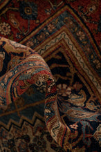 Load image into Gallery viewer, Antique Persian Bidjar Runner 550x345cm