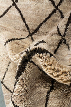 Load image into Gallery viewer, SEATLE Moroccan Berber Beni Ourain 308x203cm